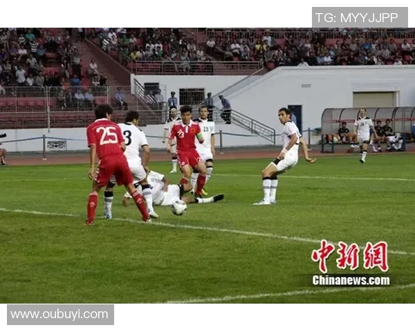 足球巨星的辉煌历程与传奇瞬间全景揭秘 足球巨星的辉煌历程与传奇瞬间全景揭秘